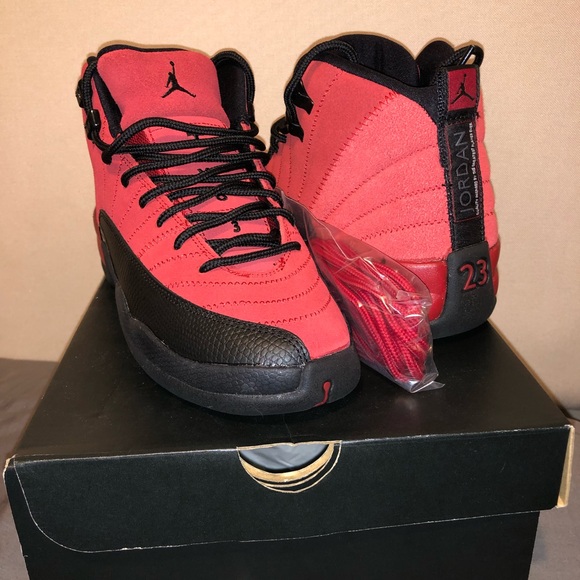 Reverse flu game retro 12s obo - Picture 2 of 3